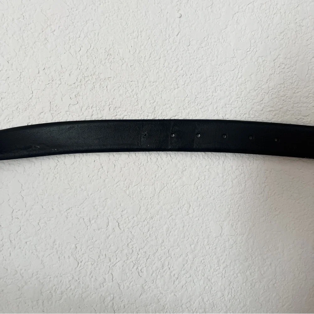 Italian leather men’s silver tone square buckle black leather belt